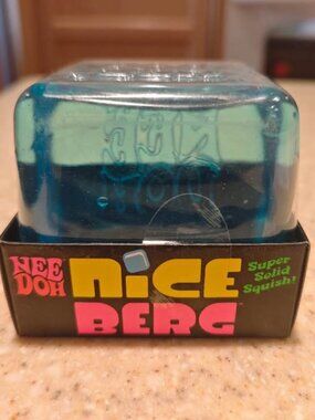NeeDoh Nice Berg Super Solid Squish(Biggest One)